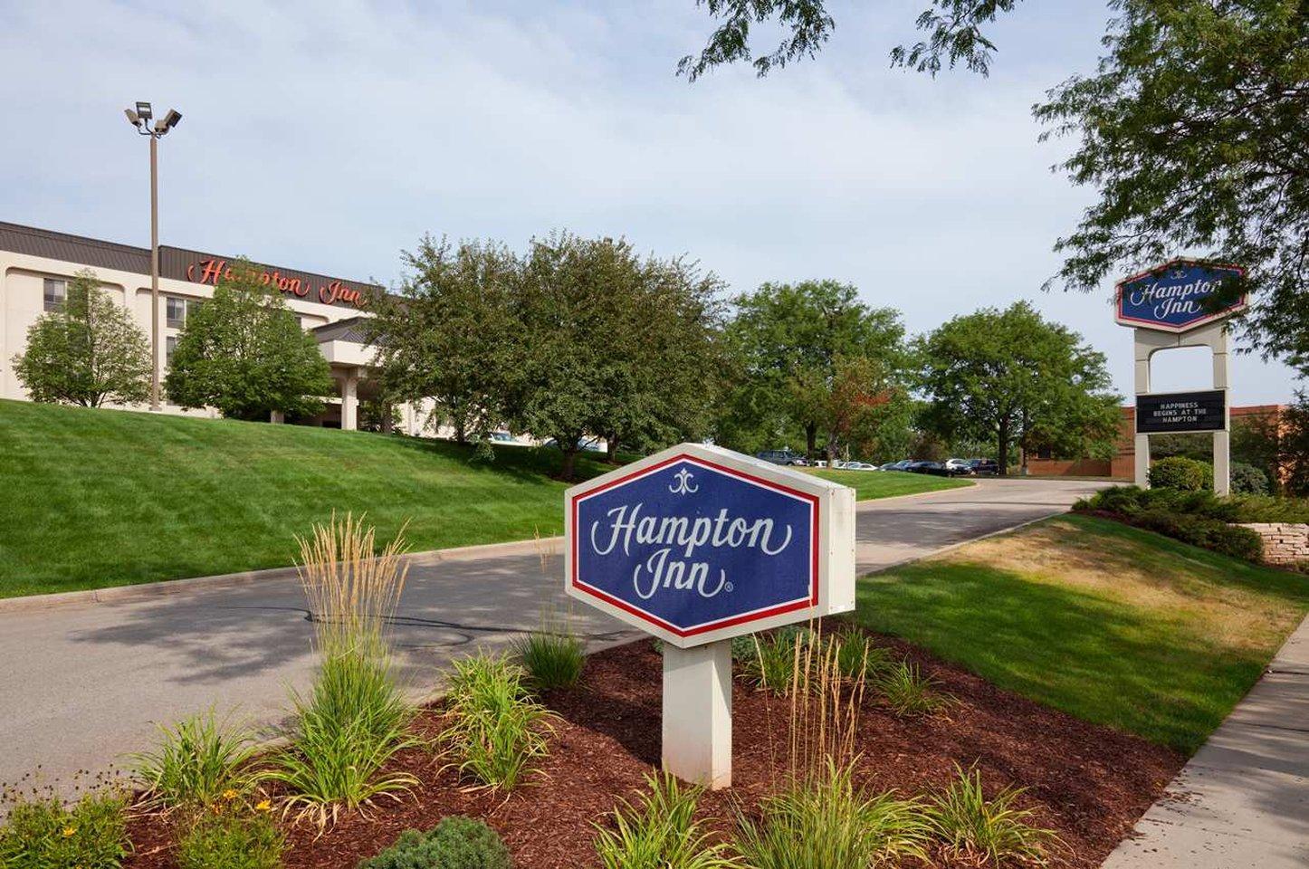 Hampton Inn Madison East Towne Mall Area Exterior photo